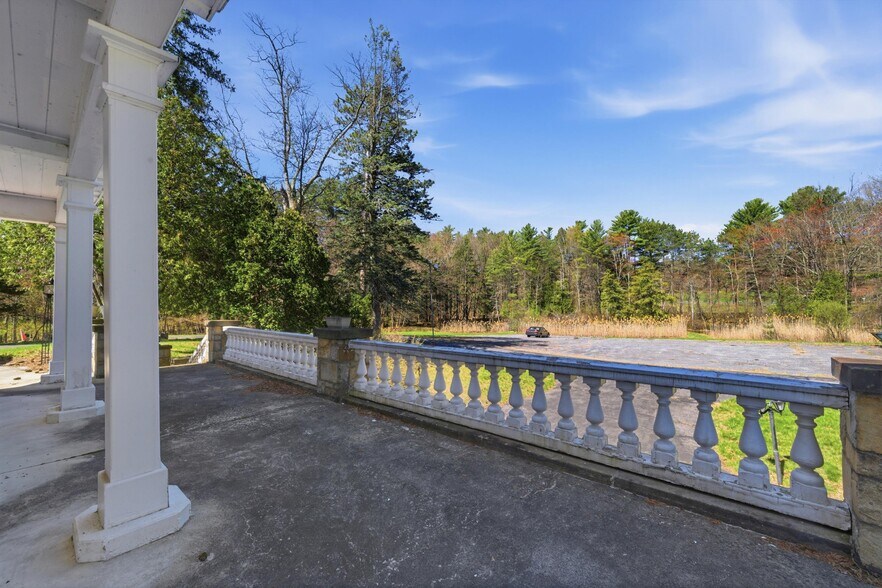 More Photos Of 2255 Ballston Ave, Saratoga Springs Restaurant For Sale