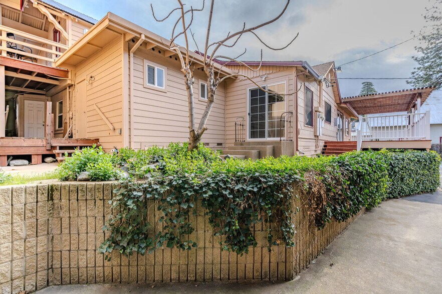 More Photos Of 19881 State Highway 88, Pine Grove Office Residential For Sale