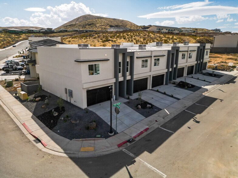 More Photos Of 1935 W 250 S, Hurricane Apartments For Sale
