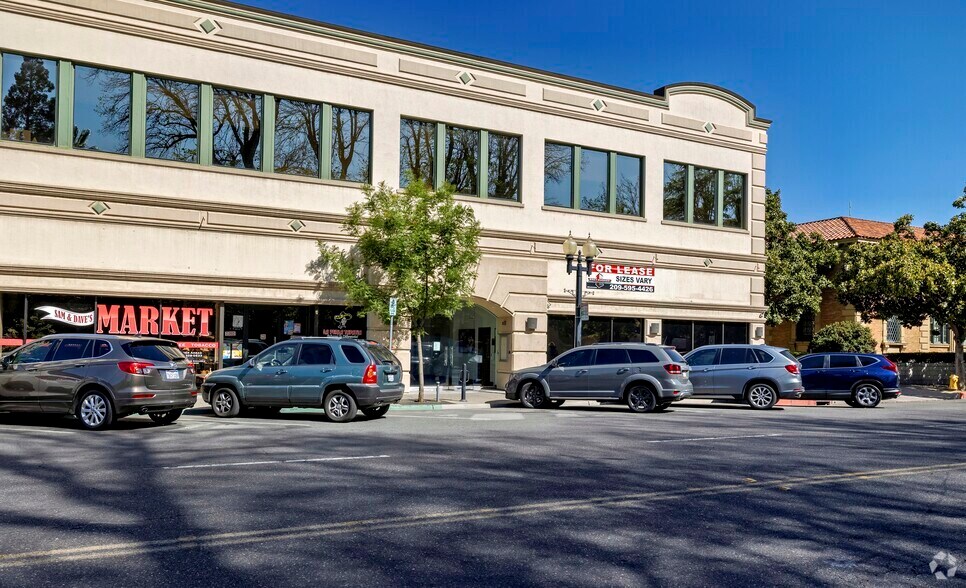 More Photos Of 1111-1115 I St, Modesto Storefront Retail Office For Lease