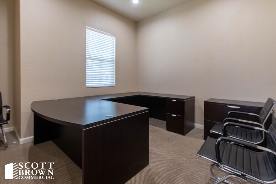 More Photos Of 2366-2372 S Uecker Ln, Lewisville Unknown For Lease