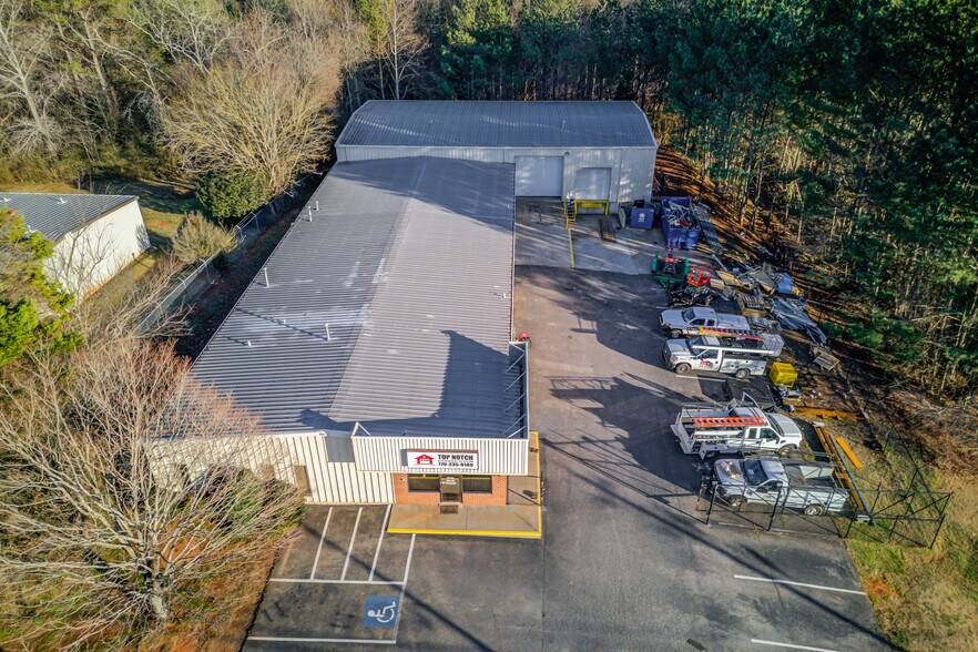 Primary Photo Of 3743 Old Flowery Branch Rd, Oakwood Warehouse For Lease