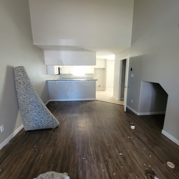 More Photos Of 100 Westpark Dr, Conroe Apartments For Sale