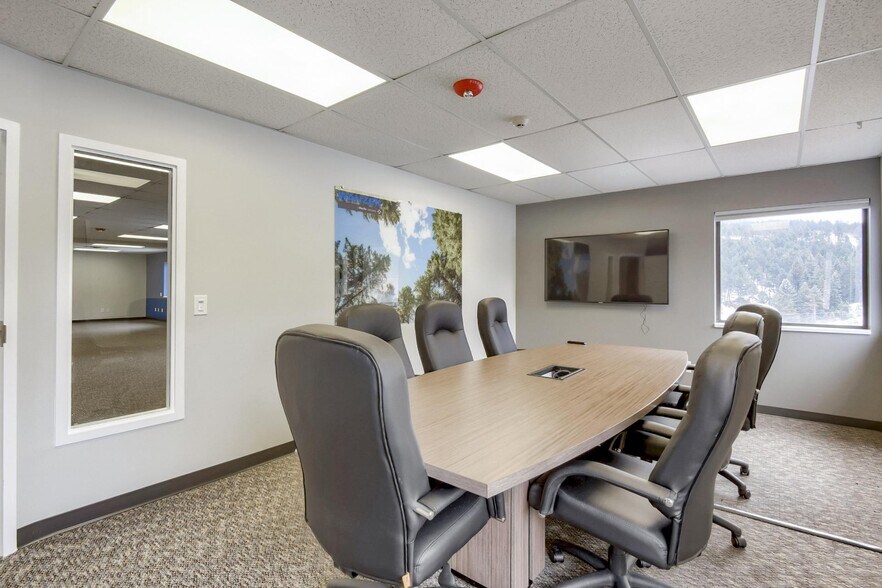 More Photos Of 19316 Goddard Ranch Ct, Morrison Office For Lease