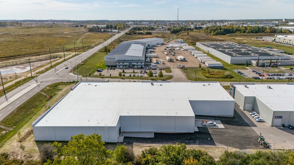 More Photos Of 155 Dennis Rd, St Thomas Distribution For Lease