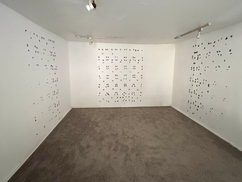 More Photos Of 893-895 N Howard St, Baltimore Storefront For Sale