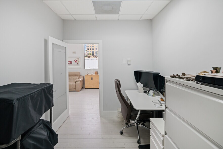 More Photos Of 1805 Ponce de Leon Blvd, Coral Gables Medical For Sale