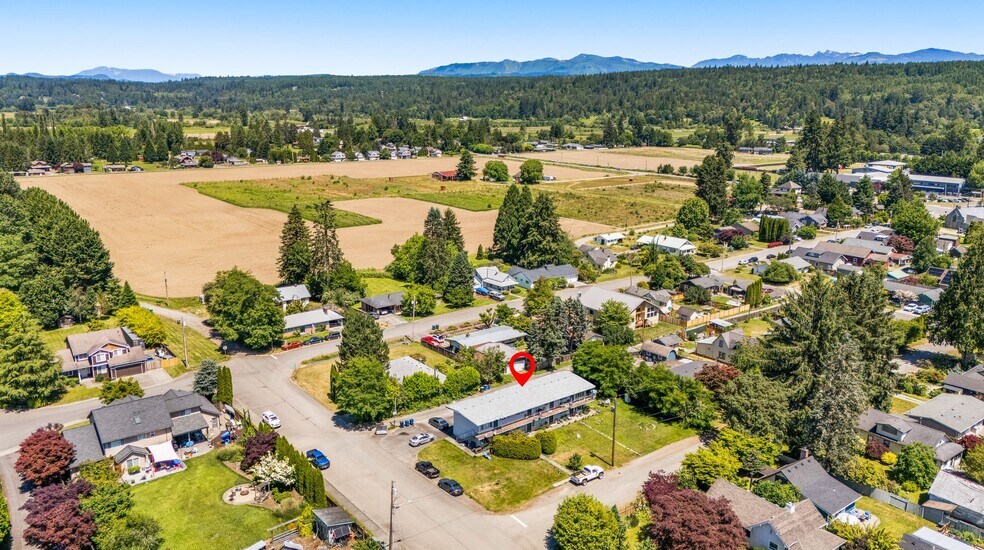 More Photos Of 31624 W Rutherford St, Carnation Apartments For Sale