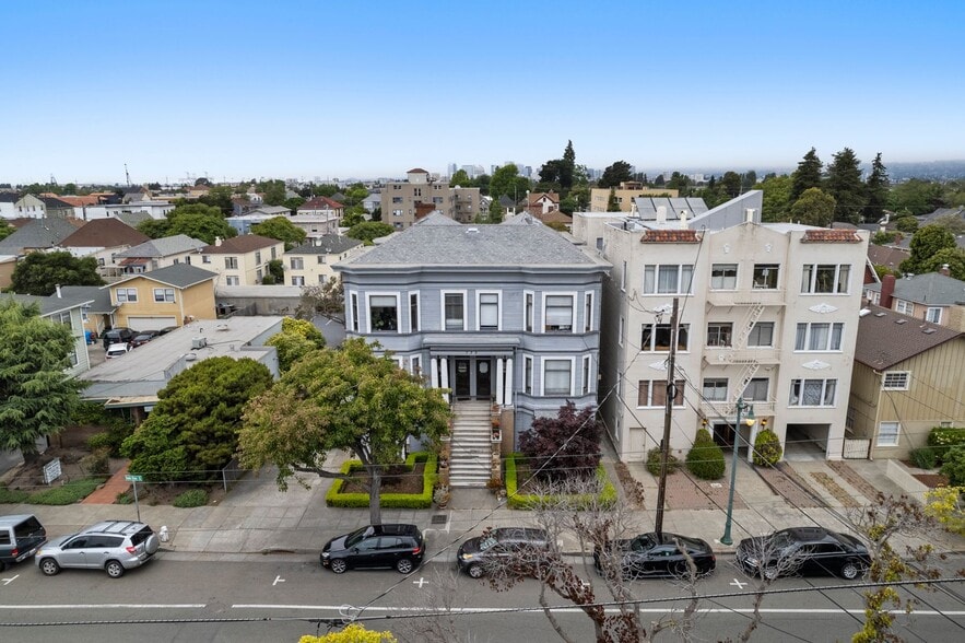 Primary Photo Of 739 Santa Clara Ave, Alameda Apartments For Sale