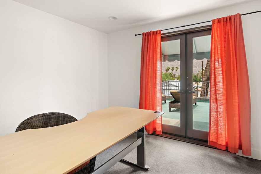 More Photos Of 51370 Avenida Bermudas, La Quinta Office Residential For Sale