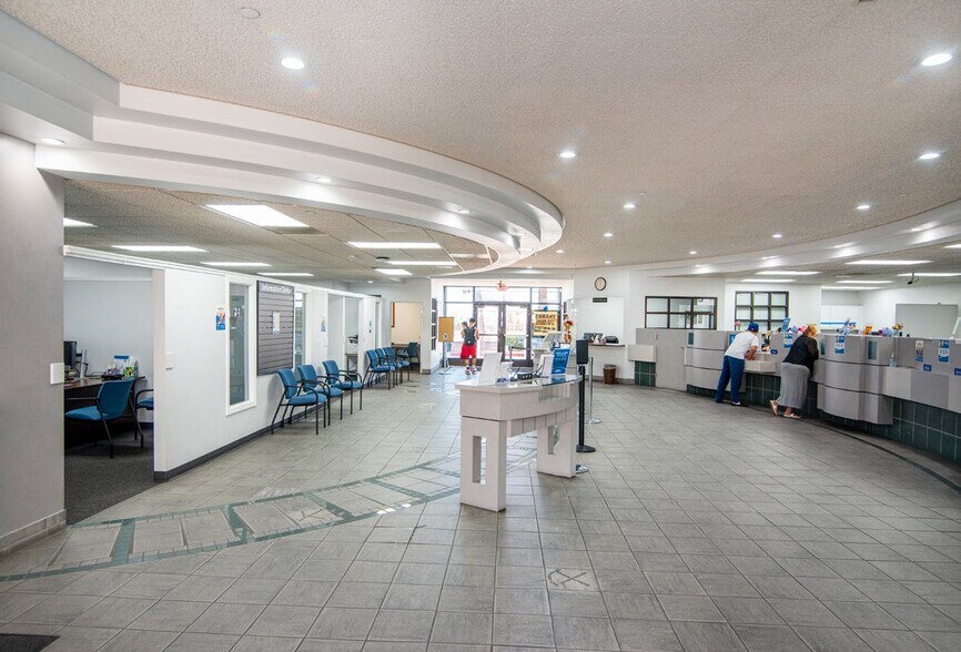 More Photos Of 401 W 2nd St, San Bernardino Serviced Offices For Sale