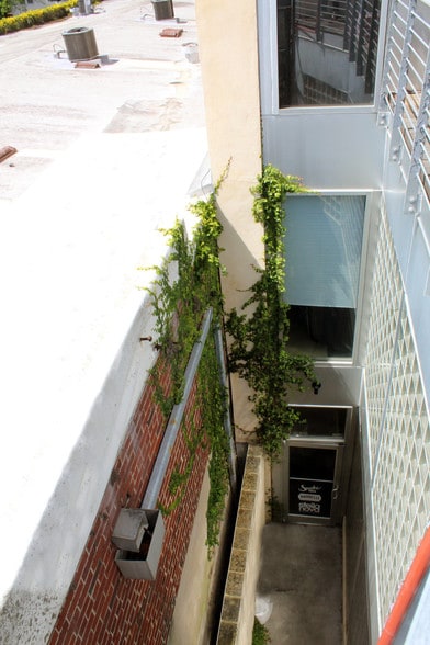 More Photos Of 487 King St, Charleston Loft Creative Space For Sale