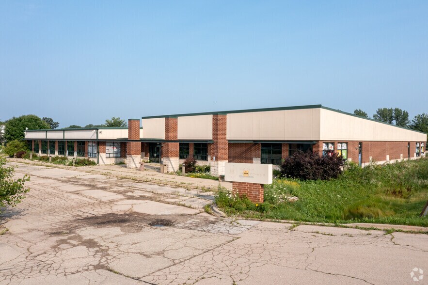 Primary Photo Of 2702 Agriculture Dr, Madison Office For Lease