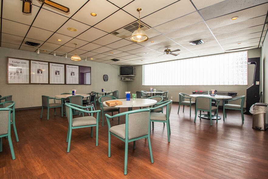 More Photos Of 31117 Plymouth Rd, Livonia Lodge Meeting Hall For Sale