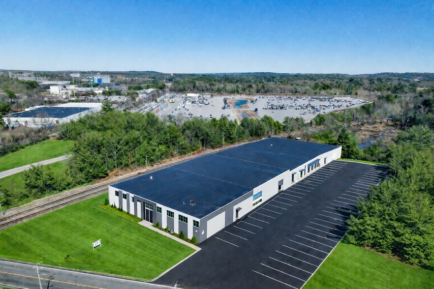 Primary Photo Of 6 Willow Rd, Ayer Warehouse For Lease