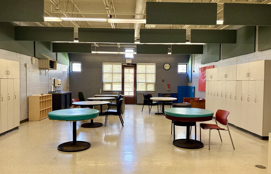 More Photos Of 1490 E 191st St, Euclid Light Manufacturing For Lease