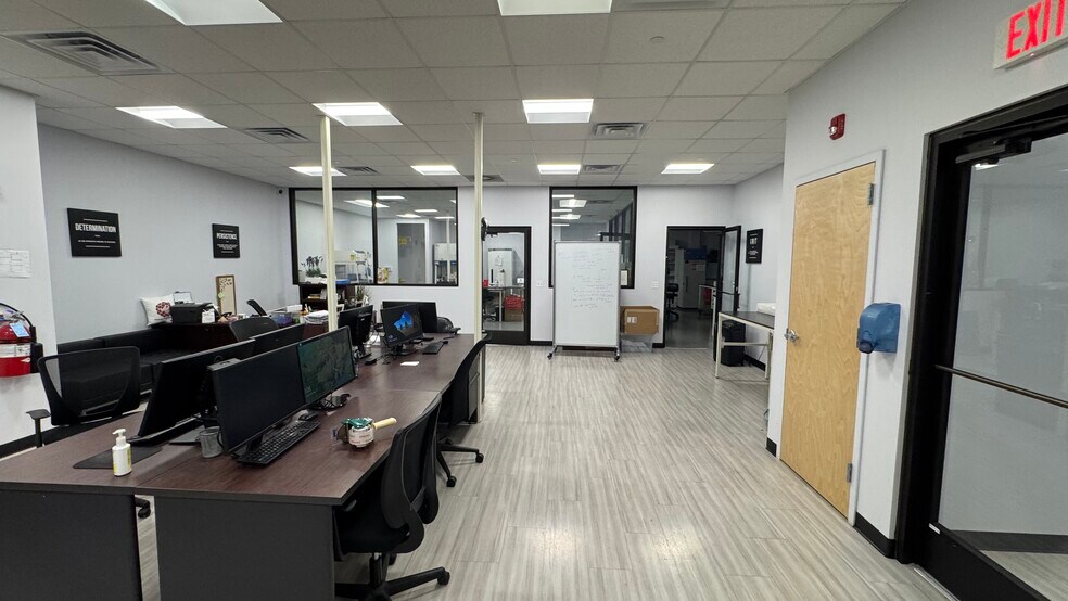 More Photos Of 2550 Brodhead Rd, Bethlehem Flex For Lease