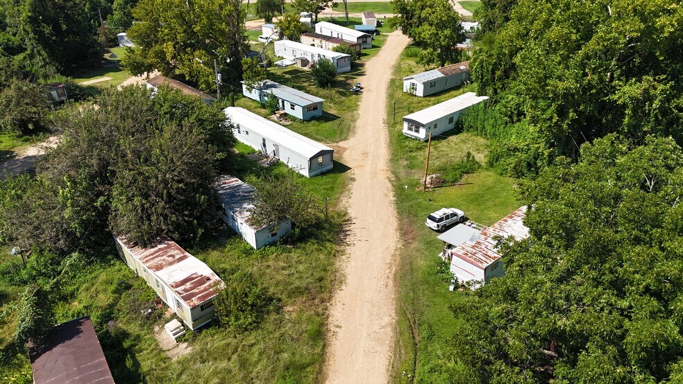 More Photos Of 650 N Bolton Ave, Alexandria Manufactured Housing Mobile Home Park For Sale