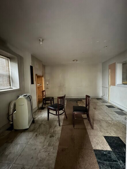 More Photos Of 1836 127th St, College Point Warehouse For Lease