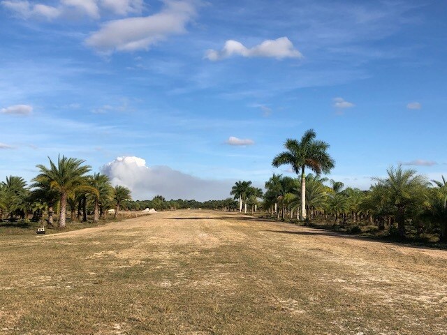 More Photos Of 20941 Granville Rd., North Fort Myers Land For Lease