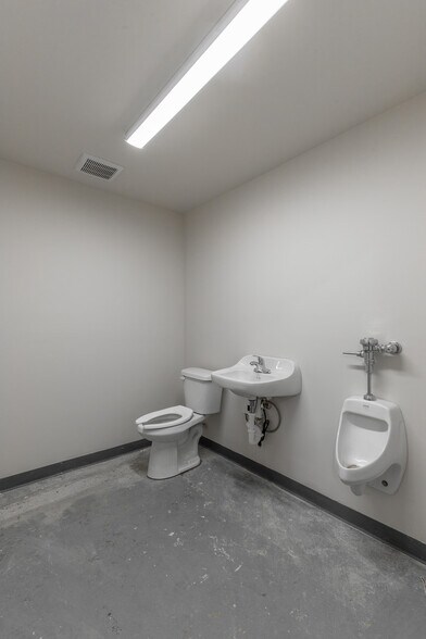 More Photos Of 4118 Dodds Ave, Chattanooga Warehouse For Sale