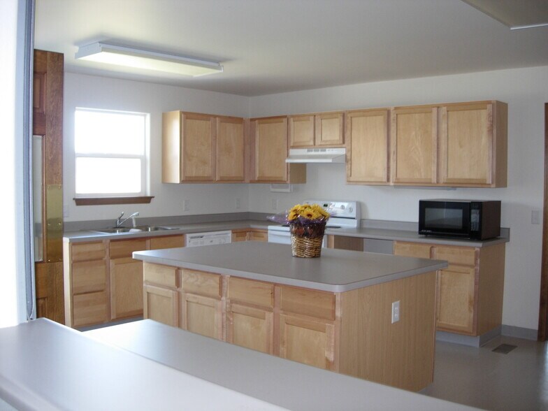 More Photos Of 255 E 8th Ave, Akron Apartments For Sale