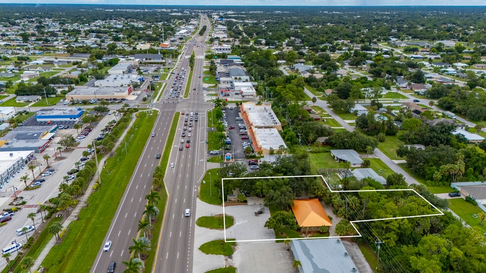 More Photos Of 2716 Tamiami Trl, Port Charlotte Freestanding For Sale