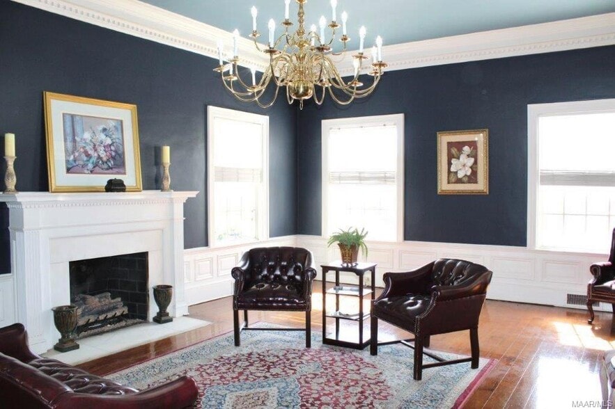 More Photos Of 2005 N Country Club Dr, Montgomery Schools For Sale