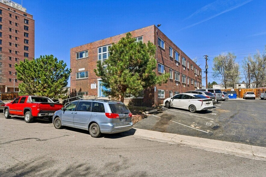 Primary Photo Of 1725 W Mosier Pl, Denver Apartments For Sale