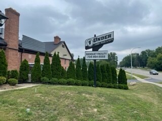 More Photos Of 35780 5 Mile Rd, Livonia Restaurant For Sale