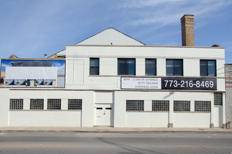 More Photos Of 3161 N Elston Ave, Chicago Showroom For Lease