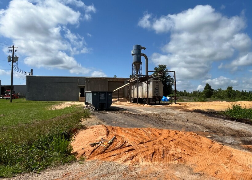 More Photos Of 501 Pearson Dr, Bay Minette Industrial For Lease