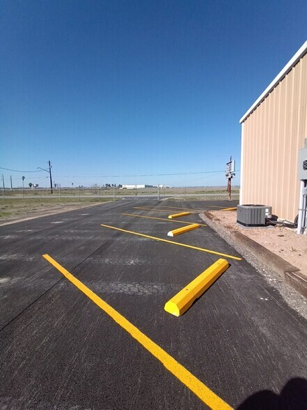 More Photos Of 3410 E Grimes Rd, Harlingen Industrial For Lease
