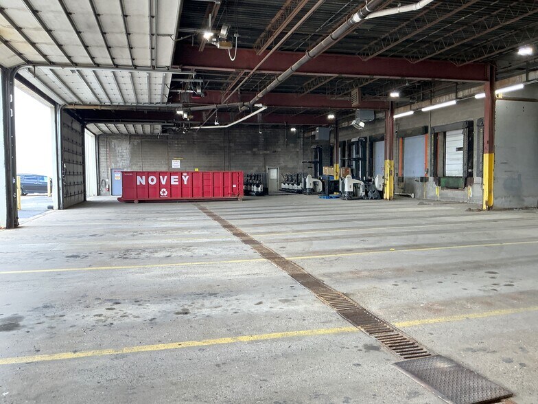 More Photos Of 891 Beaver Dr, Dubois Warehouse For Lease