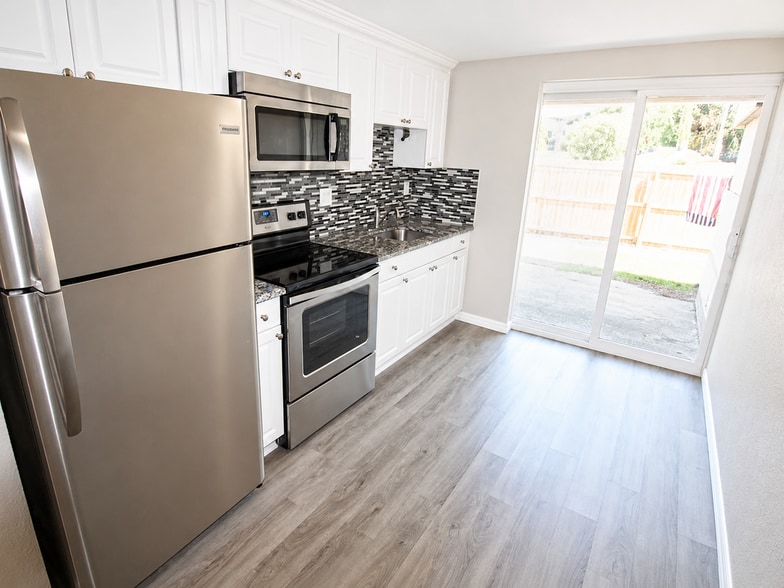 More Photos Of 350 Elm St, Englewood Apartments For Sale