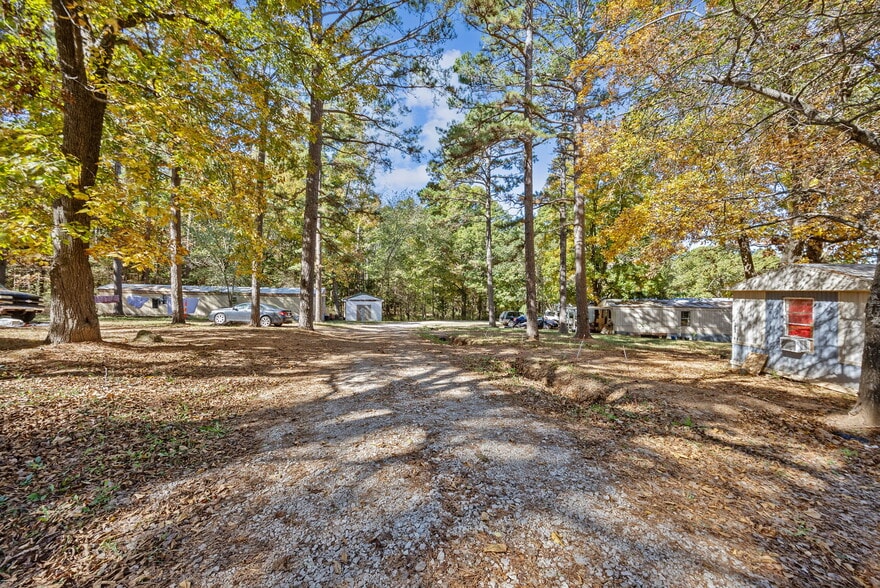 More Photos Of 10040 Pieper Rd, Potosi Manufactured Housing Mobile Home Park For Sale
