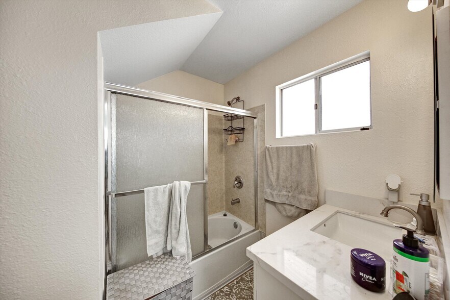 More Photos Of 1255-1269 Jeannine Ln, El Cajon Apartments For Sale