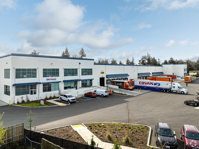 Primary Photo Of 8605 S 34th Ave, Lakewood Distribution For Lease