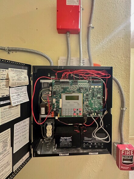 More Photos Of 2522 Holly Hill Dr, San Antonio Medical For Lease