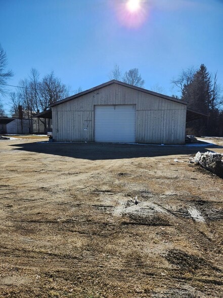 More Photos Of 73 Main St, Sheffield Apartments For Sale