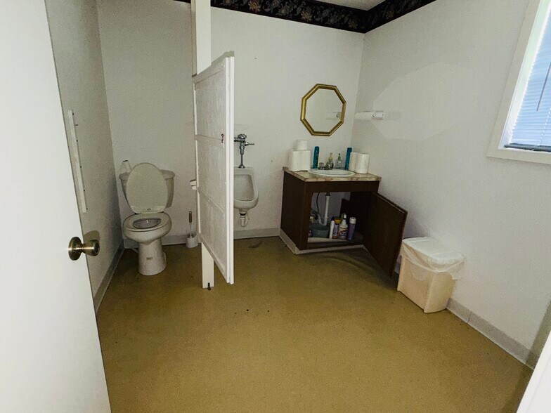 More Photos Of 75 Moser Street, Melbourne Religious Facility For Sale