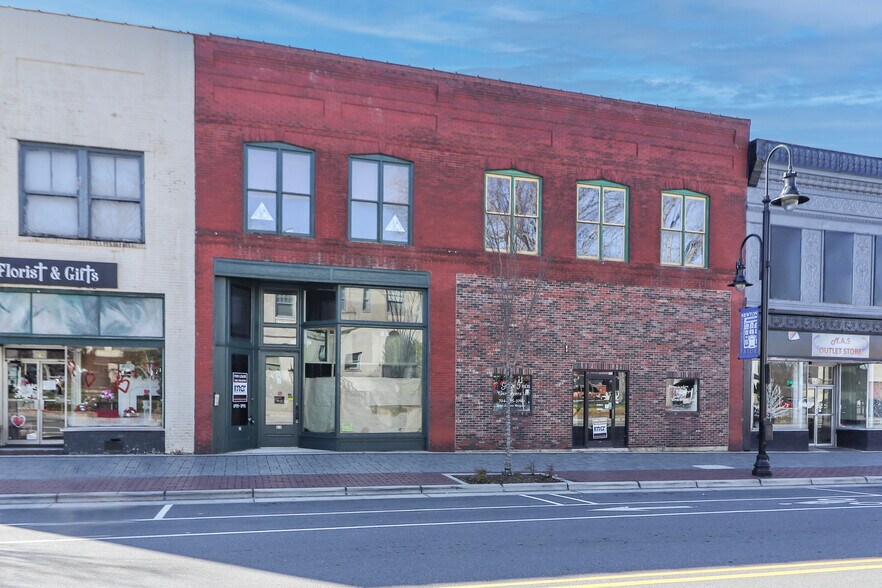 More Photos Of 21 E A St, Newton General Retail For Sale