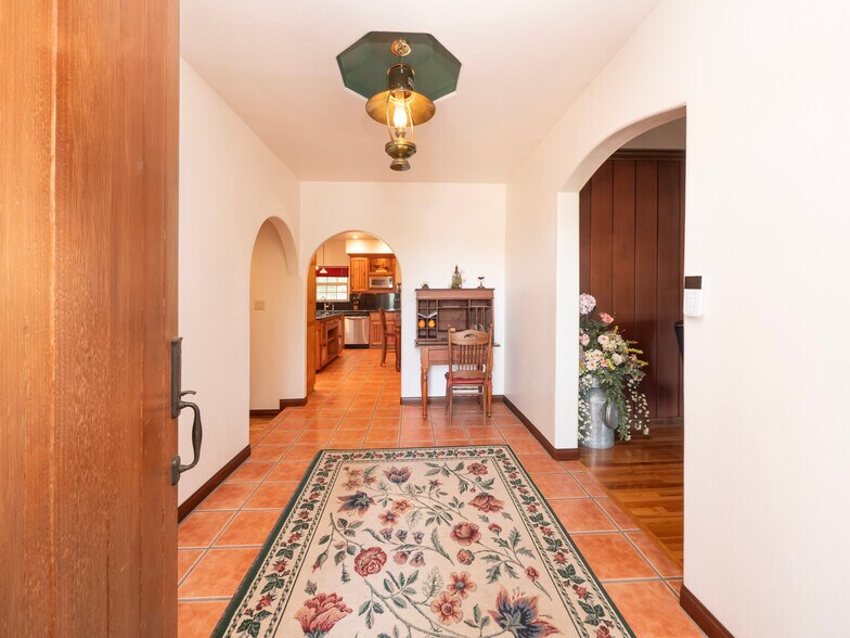 More Photos Of 2083 Grace St, Riverside Multifamily For Sale