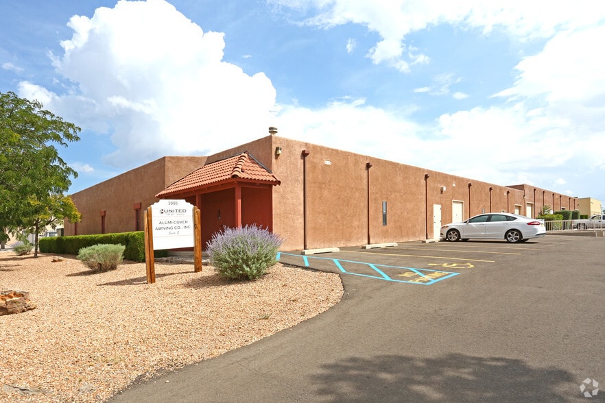 Primary Photo Of 3900 Hawkins St NE, Albuquerque Light Distribution For Sale