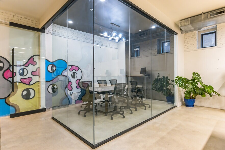 More Photos Of 1233-1235 Hamilton St, Philadelphia Loft Creative Space For Lease