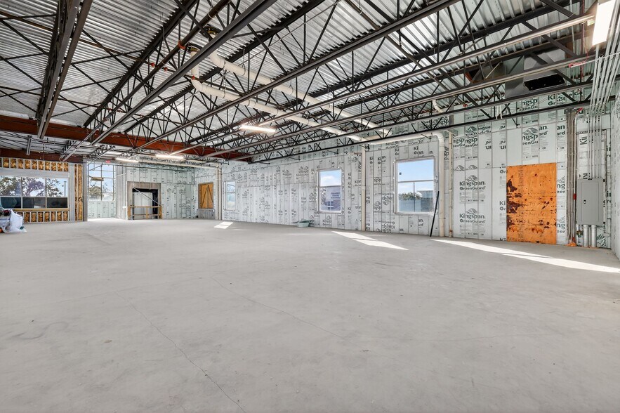 More Photos Of 5431 E State Road 44, Wildwood Medical For Lease