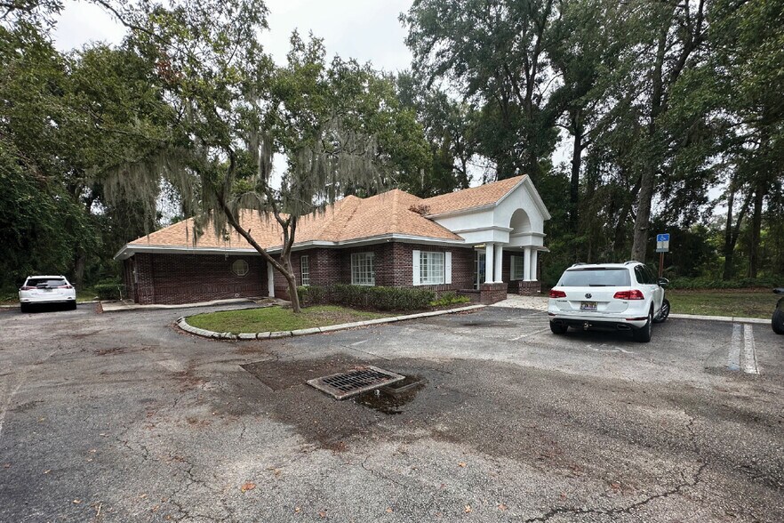 More Photos Of 3007 Hartley Rd, Jacksonville Medical For Sale