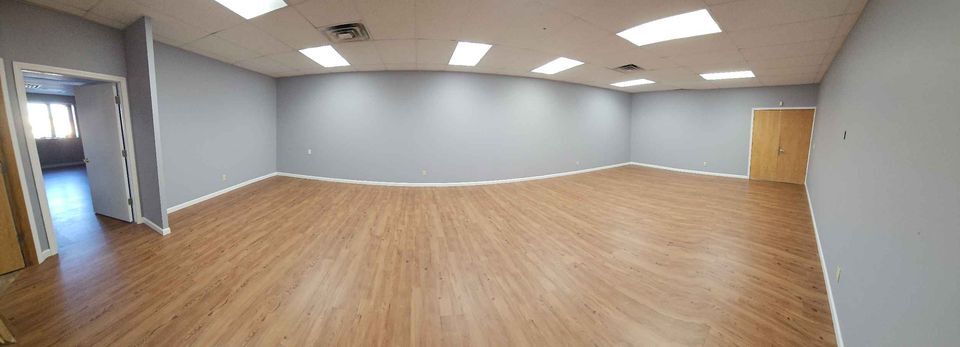 More Photos Of N168W20069 E Main St, Jackson Freestanding For Lease