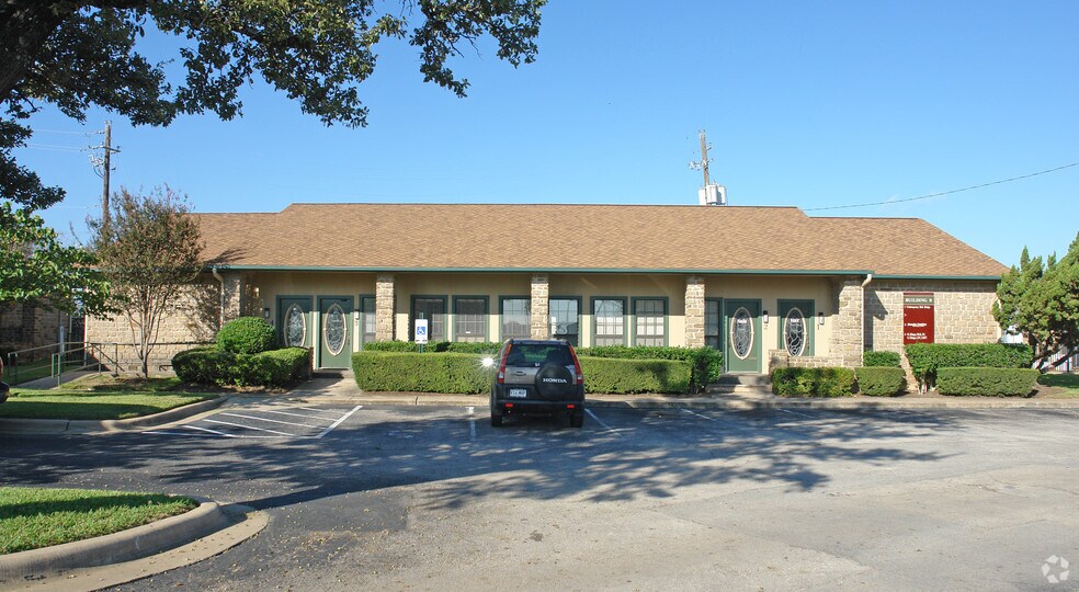 More Photos Of 13740 Research Blvd, Austin Office For Sale