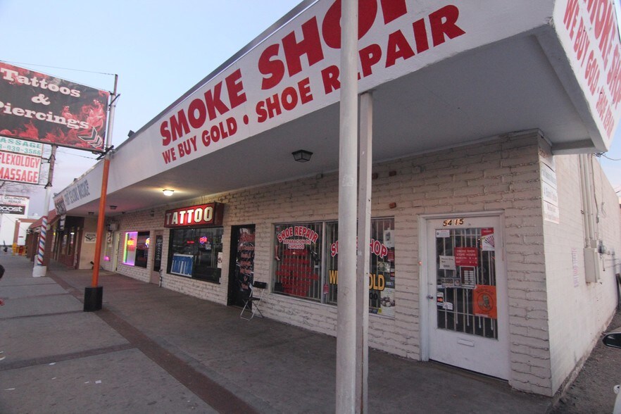 More Photos Of 5409-5415 W Glendale Ave, Glendale Freestanding For Sale